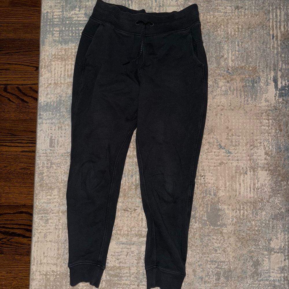 Lululemon joggers